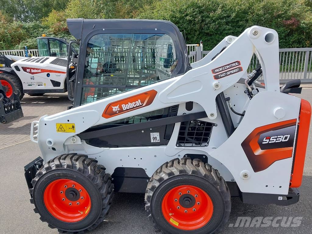 Bobcat S530 Lietoti riteņu kompaktiekrāvēji