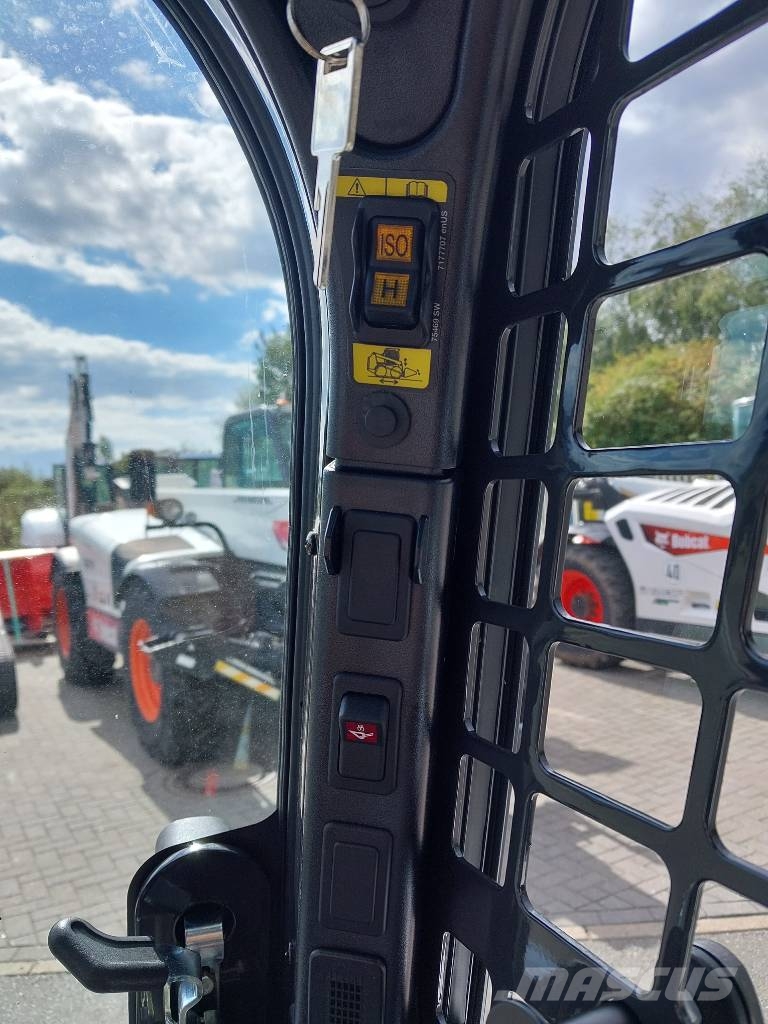 Bobcat S530 Lietoti riteņu kompaktiekrāvēji