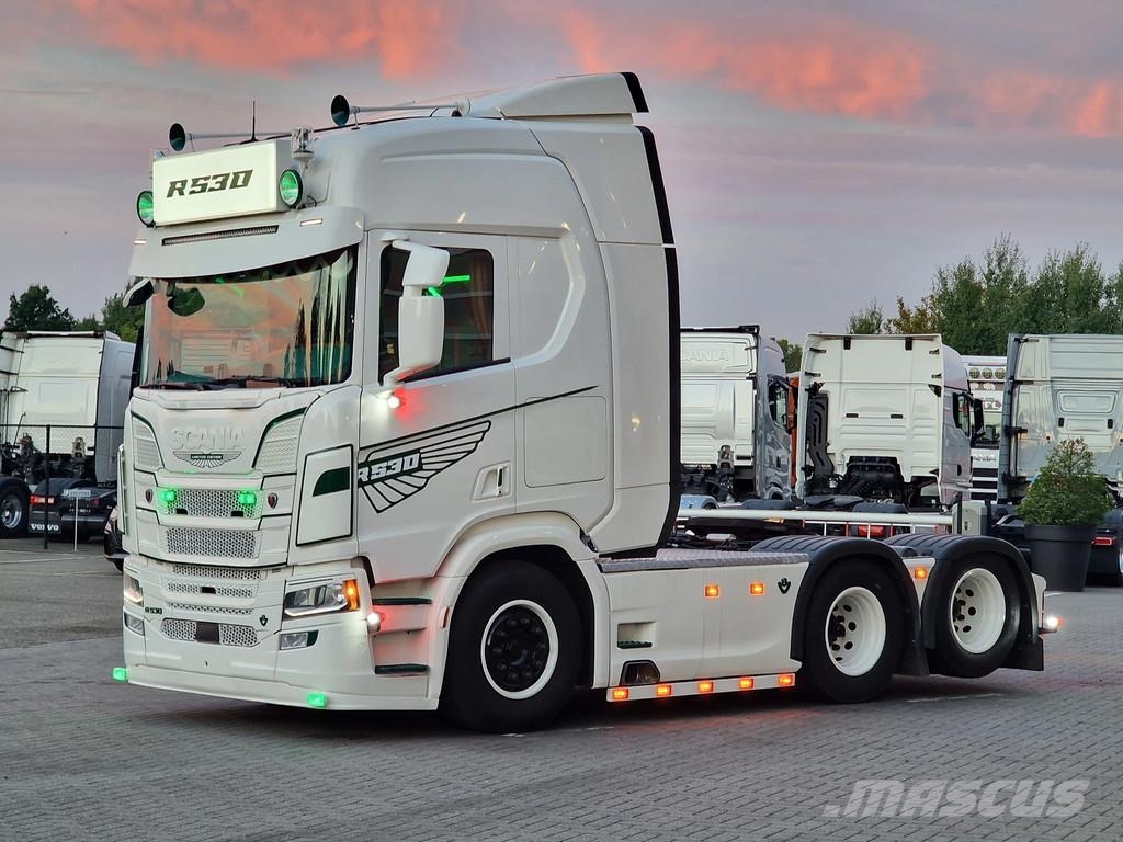 Scania R530 V8 NGS Highline 6x2 - Show truck - BUFFL inte 트랙터 유닛