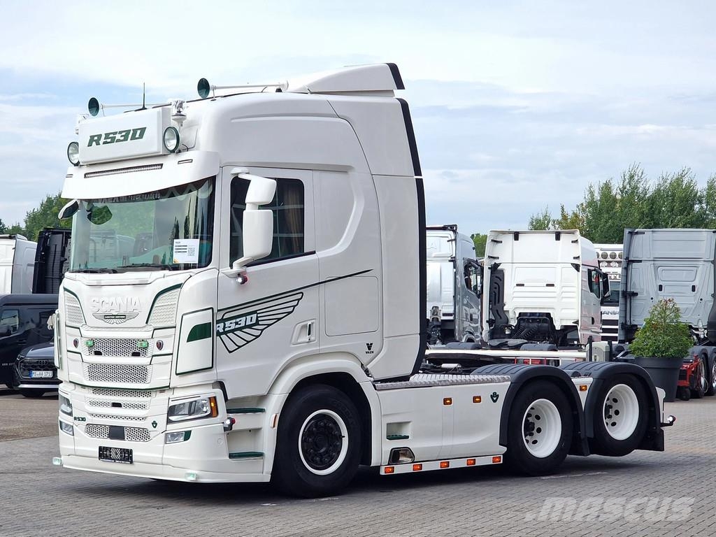 Scania R530 V8 NGS Highline 6x2 - Show truck - BUFFL inte 트랙터 유닛