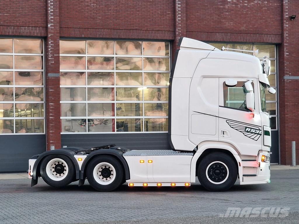 Scania R530 V8 NGS Highline 6x2 - Show truck - BUFFL inte 트랙터 유닛