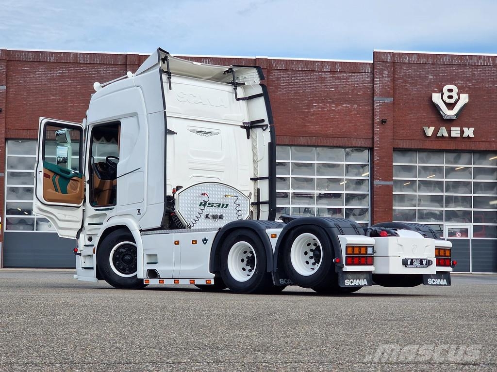 Scania R530 V8 NGS Highline 6x2 - Show truck - BUFFL inte 트랙터 유닛