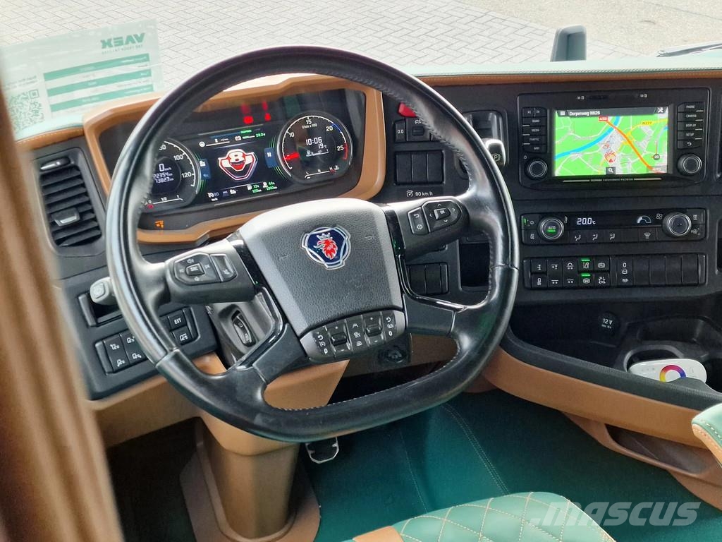Scania R530 V8 NGS Highline 6x2 - Show truck - BUFFL inte 트랙터 유닛