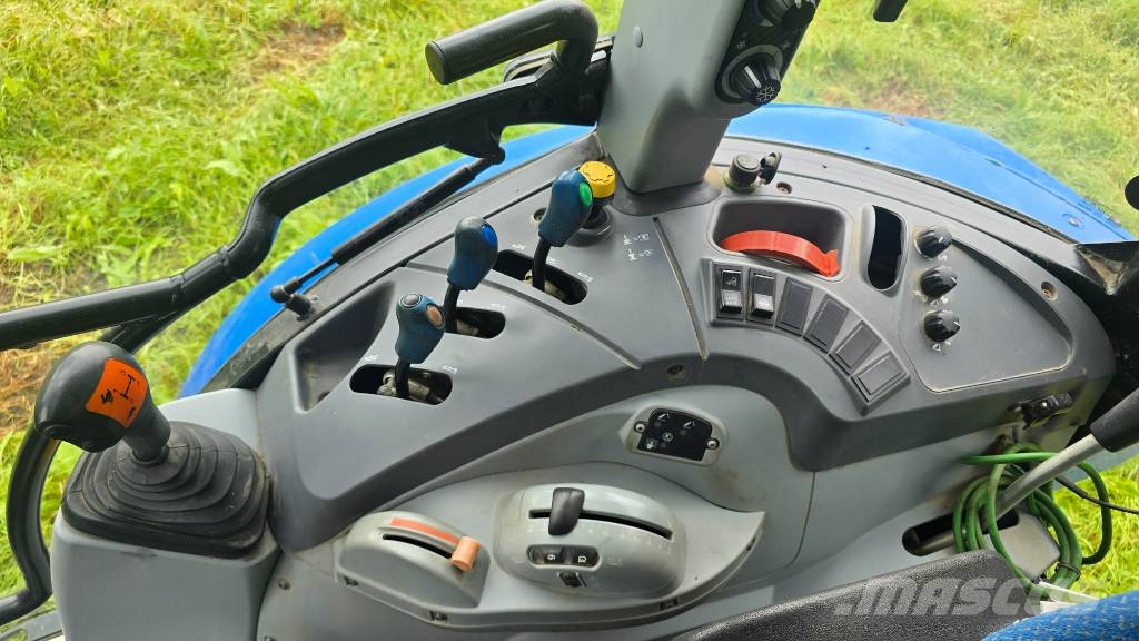 New Holland 4.85 Traktorid