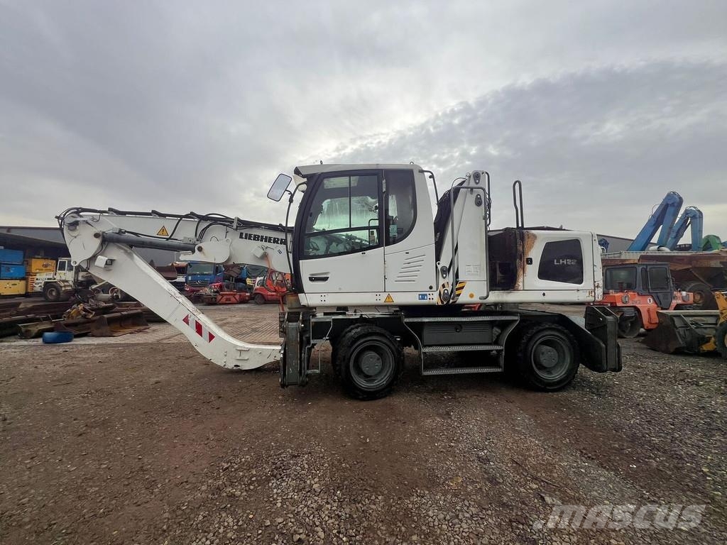 Liebherr LH 22 M Litronic Waste / industry handlers