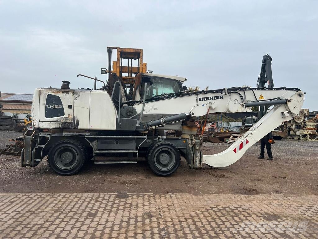Liebherr LH 22 M Litronic Waste / industry handlers