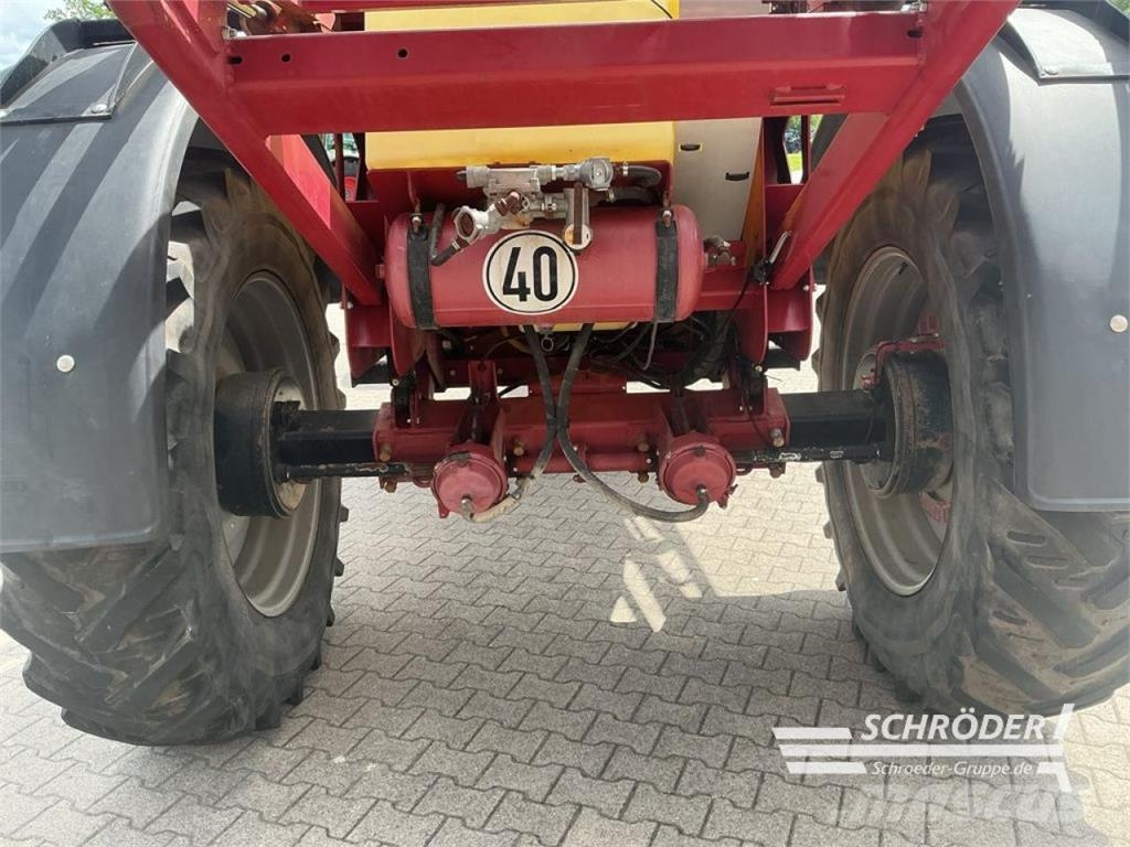 Hardi COMMANDER 4400 | 30 METER Trailed sprayers