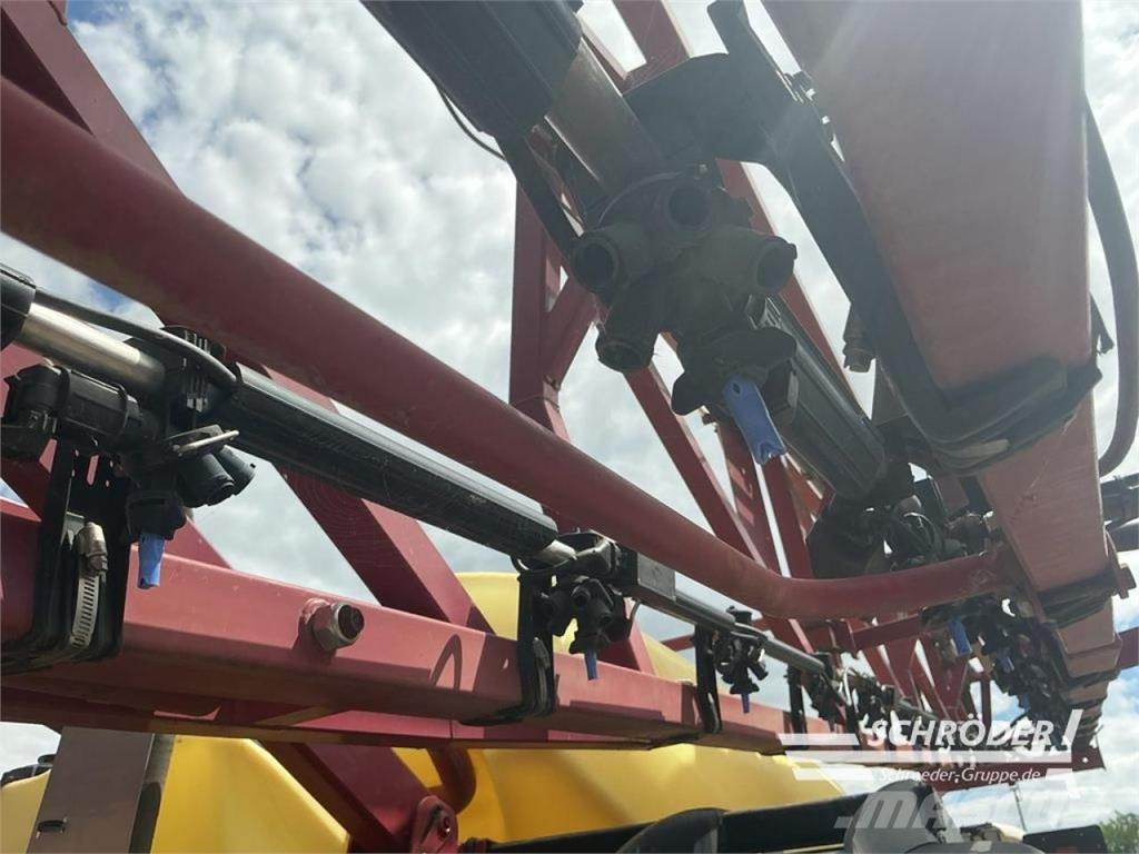 Hardi COMMANDER 4400 | 30 METER Trailed sprayers