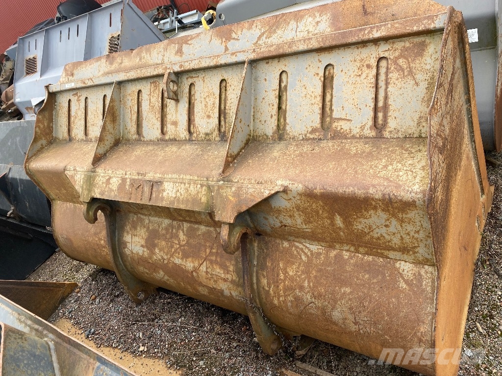 Volvo BM Schakt/grus skopa 2,50 sparskär 挖斗