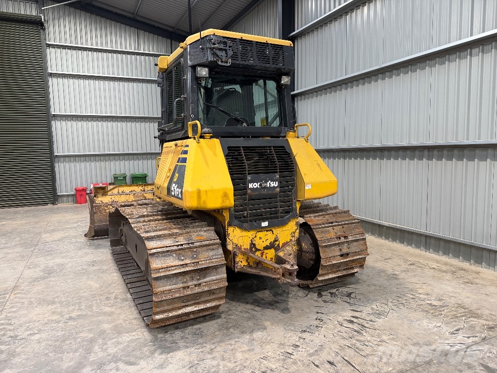 Komatsu D 51 PX-22 LGP Гусеничные бульдозеры
