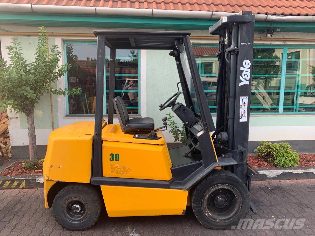 Yale GDP30TF V-3439  EO Carrelli elevatori GPL