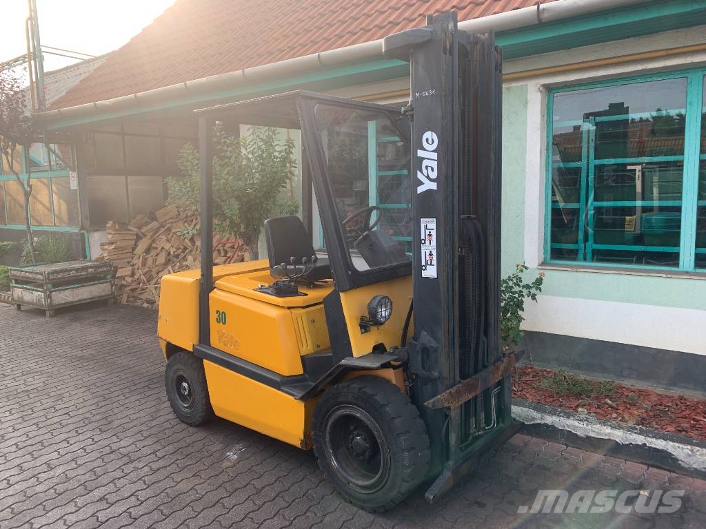Yale GDP30TF V-3439  EO Carrelli elevatori GPL