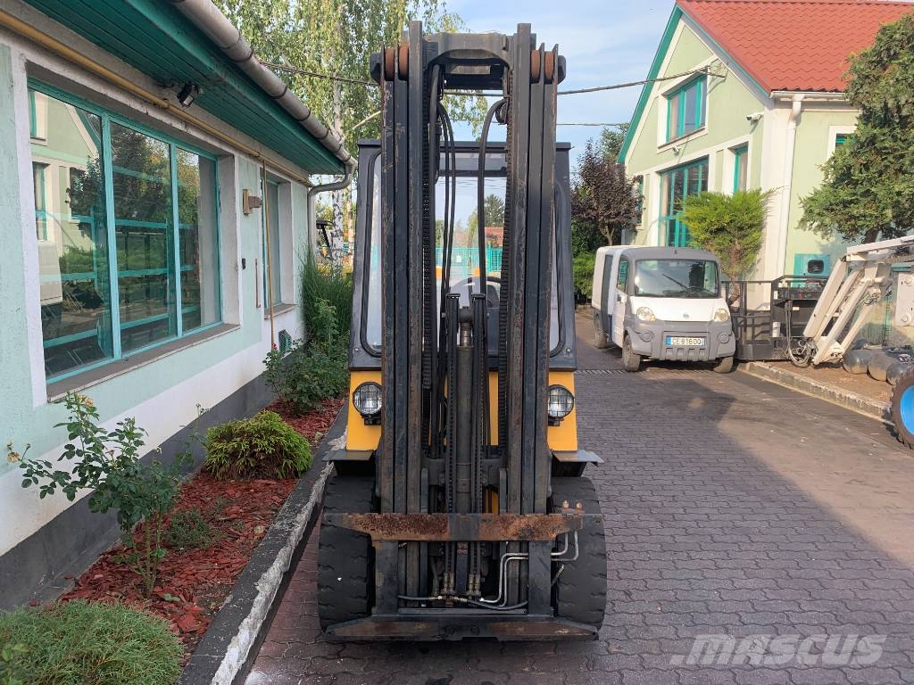 Yale GDP30TF V-3439  EO Carrelli elevatori GPL