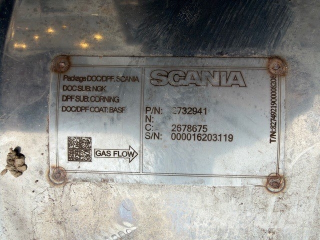 Scania dpf ad-blue new parts complete エンジン