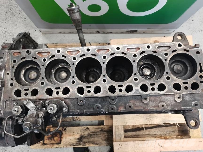 Fendt 720 Vario oil pan Deutz TCD 6,1 L} Motoren
