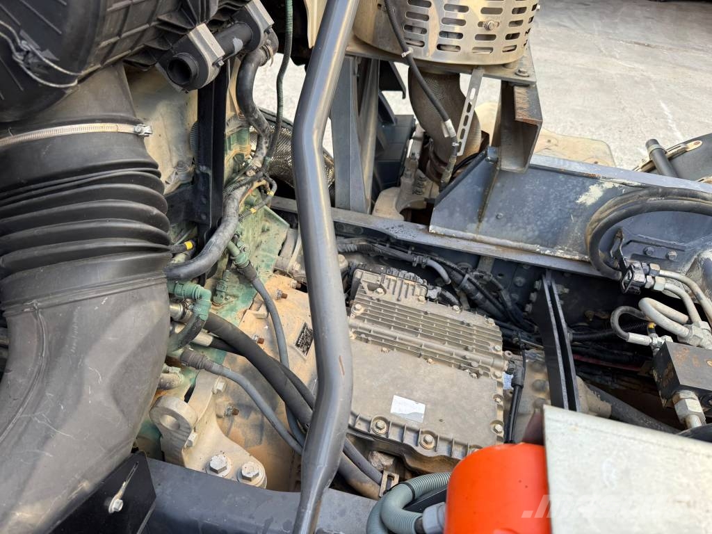 Volvo FMX 450 傾卸式卡車