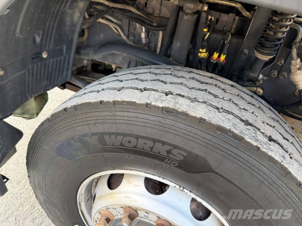 Volvo FMX 450 傾卸式卡車