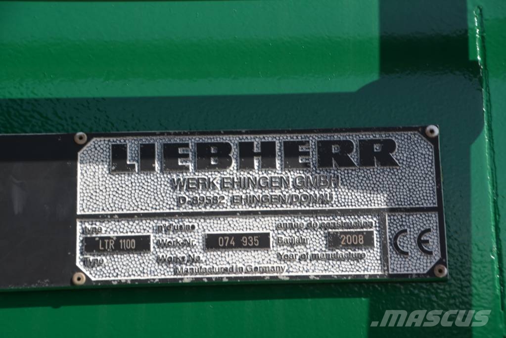 Liebherr LTR 1100 Tracked cranes