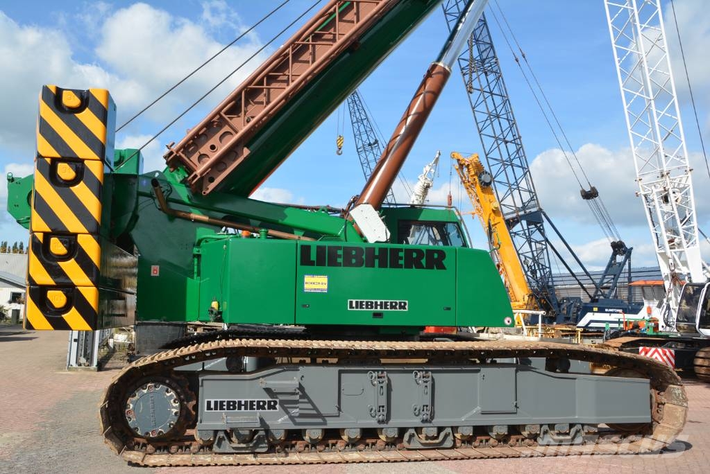 Liebherr LTR 1100 Tracked cranes