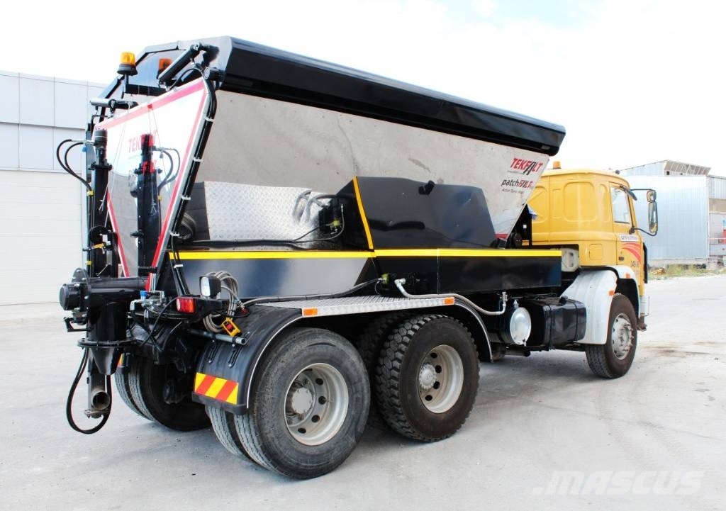 Ital Machinery ASPHALT MAINTENANCE VEHICLE OF 8–10 Contenitori termici d'asfalto