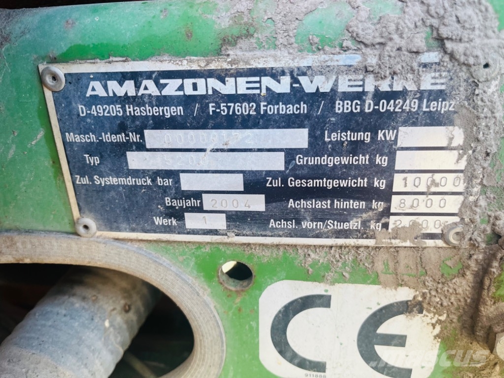 Amazone UX 5200 super Trailed sprayers