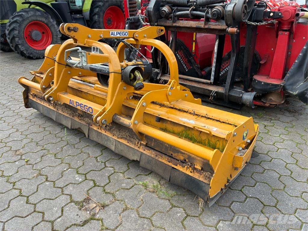 Alpego TrisaR TR46 280 Muut maatalouskoneet