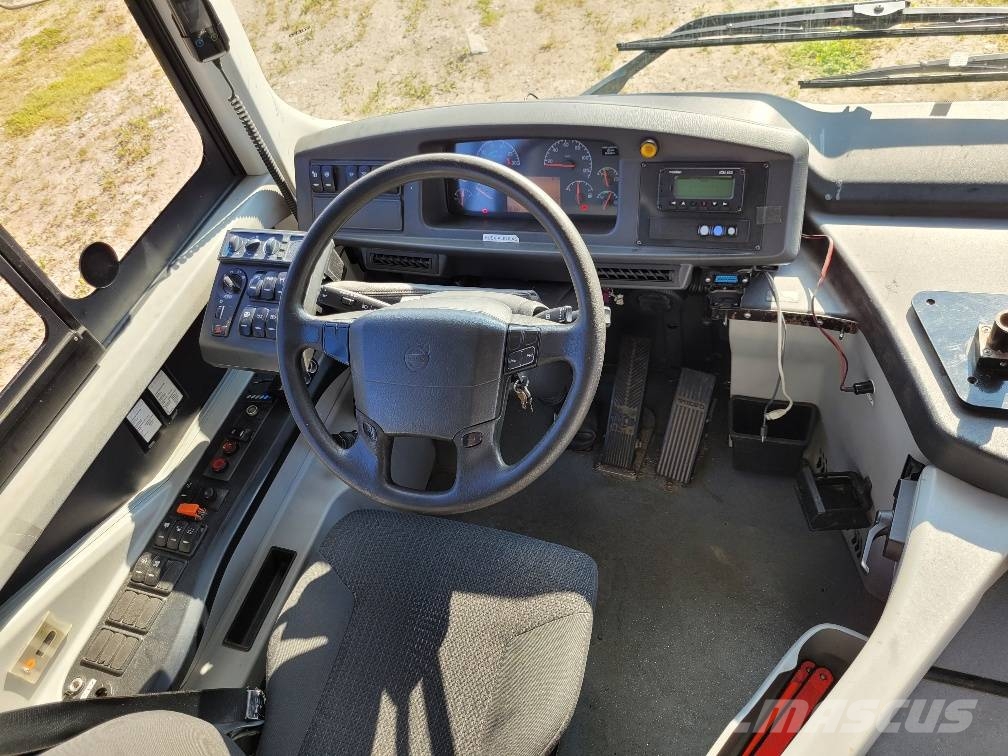 Volvo B7R 8900 EURO5, 2UNITS Putnički autobusi
