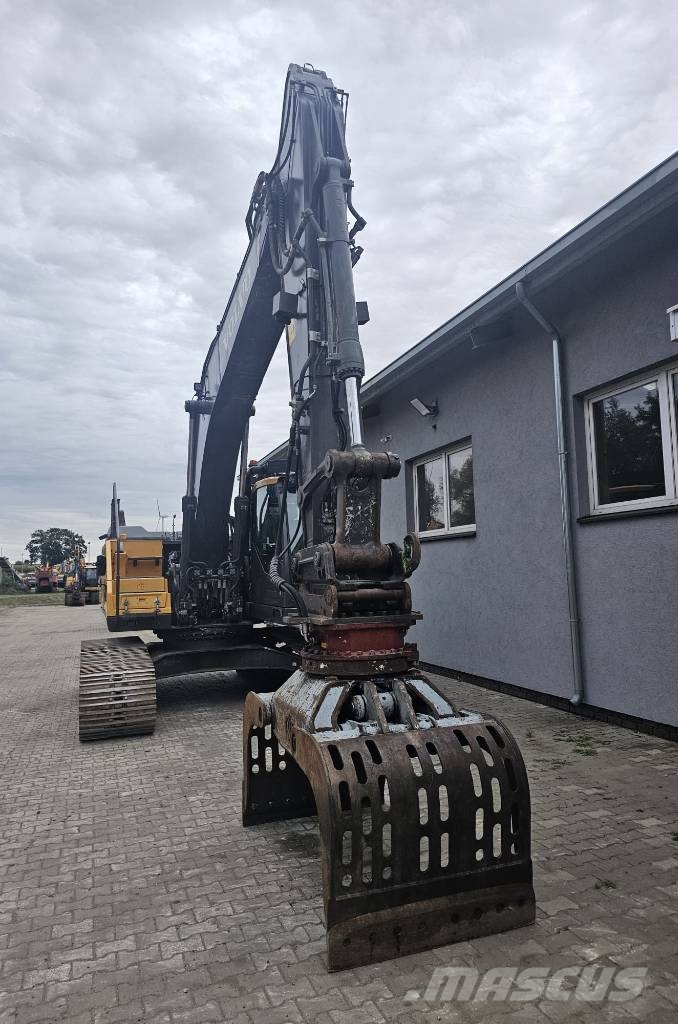Volvo EC250EL Podnoszona Kabina Materialumschlag