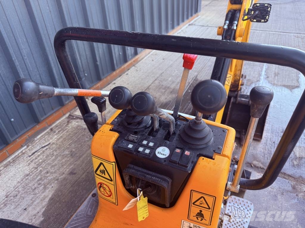 JCB 8008 CTS Micro Excavator حفارات صغيرة أقل من 7 طن (حفارات صغيرة)