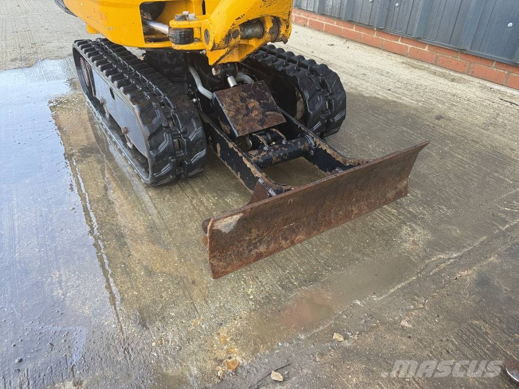 JCB 8008 CTS Micro Excavator حفارات صغيرة أقل من 7 طن (حفارات صغيرة)