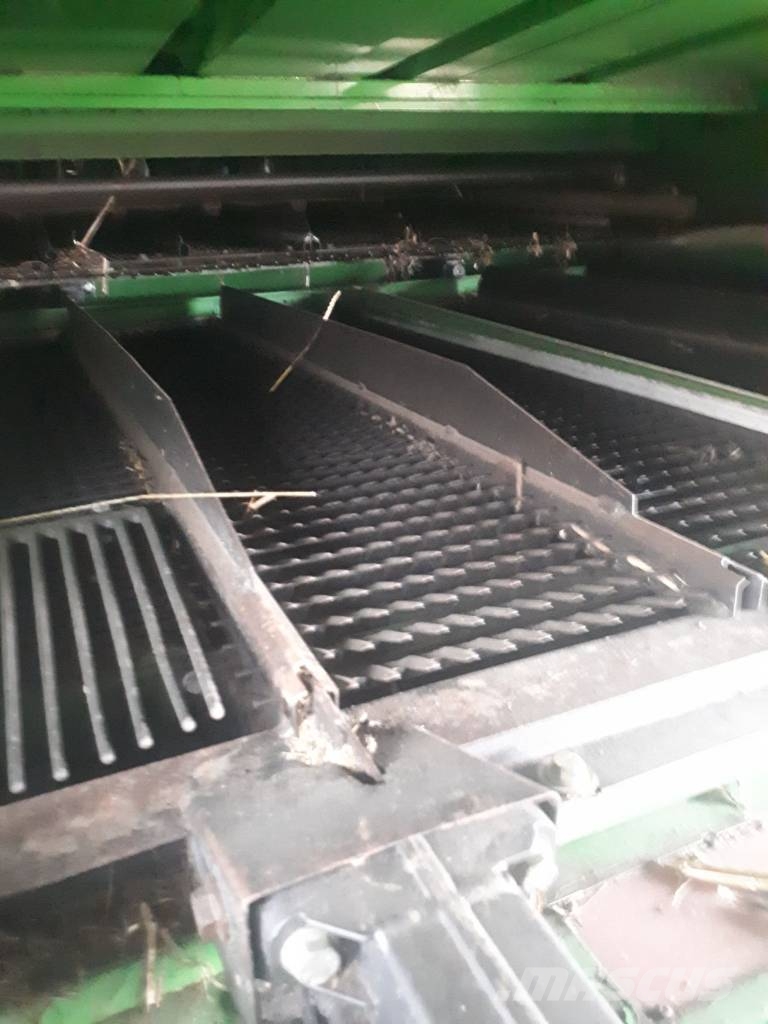 John Deere T 670 i Зерноуборочные комбайны
