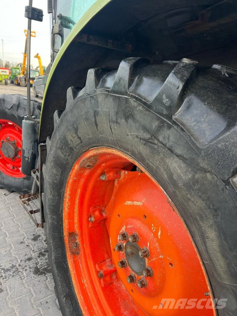 CLAAS Ares 556 RZ Traktorer