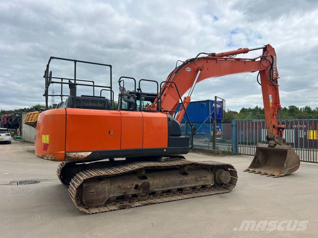 Hitachi ZX 210 LC-6, 2018, United Kingdom - Used crawler