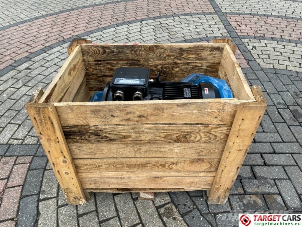 EE AG Hinwill EEN3 225M4/B14S 37KW 400~80V Electri Motores