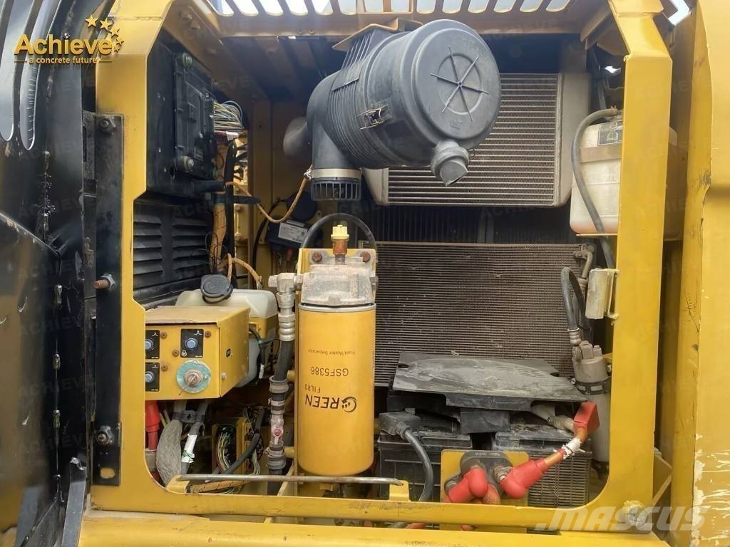 CAT 313D2GC Εκσκαφείς με ερπύστριες