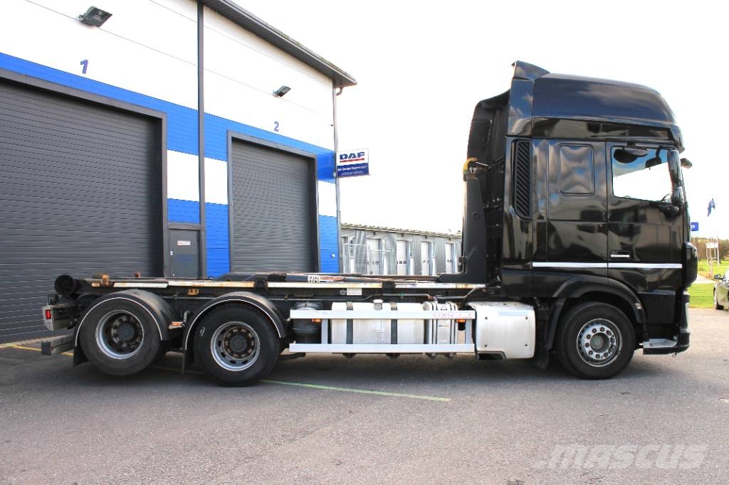 DAF XF530 FAS Koukkulava kuorma-autot