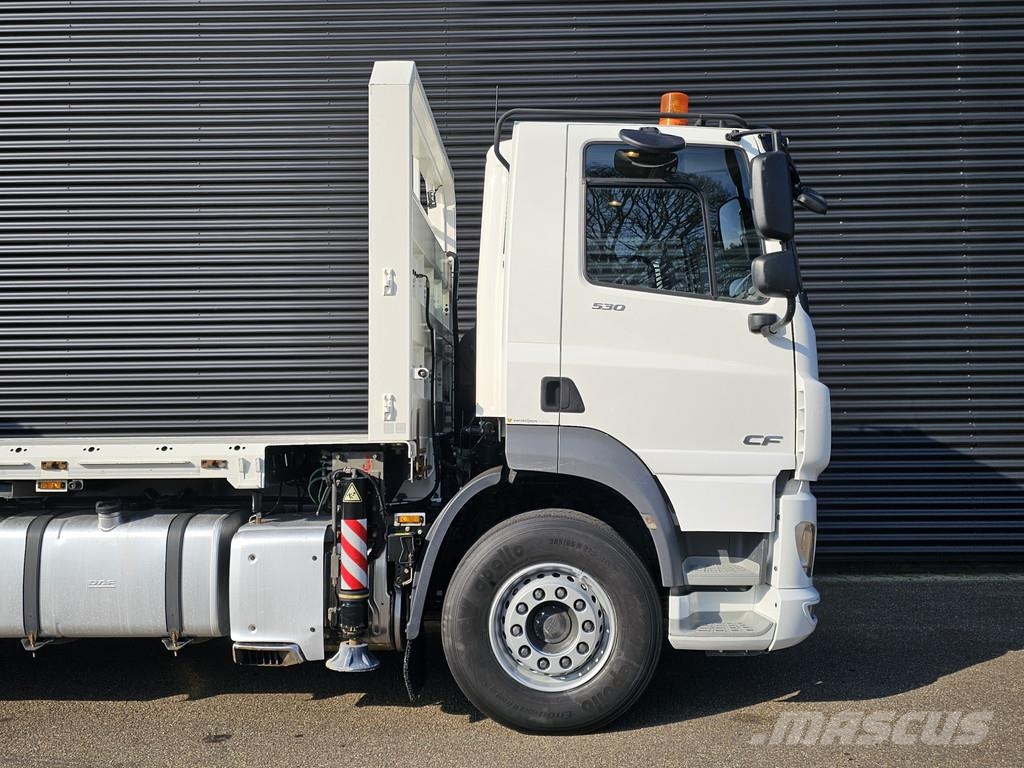 DAF CF 530 8x4 / RETARDER / FASSI F545 CRANE / KRAN / Nosturiautot