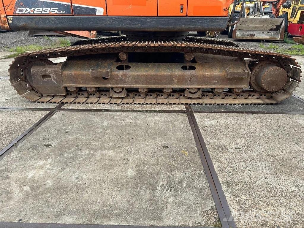 Doosan DX235LC 5 - ONLY 4226 HOURS Excavadoras sobre orugas