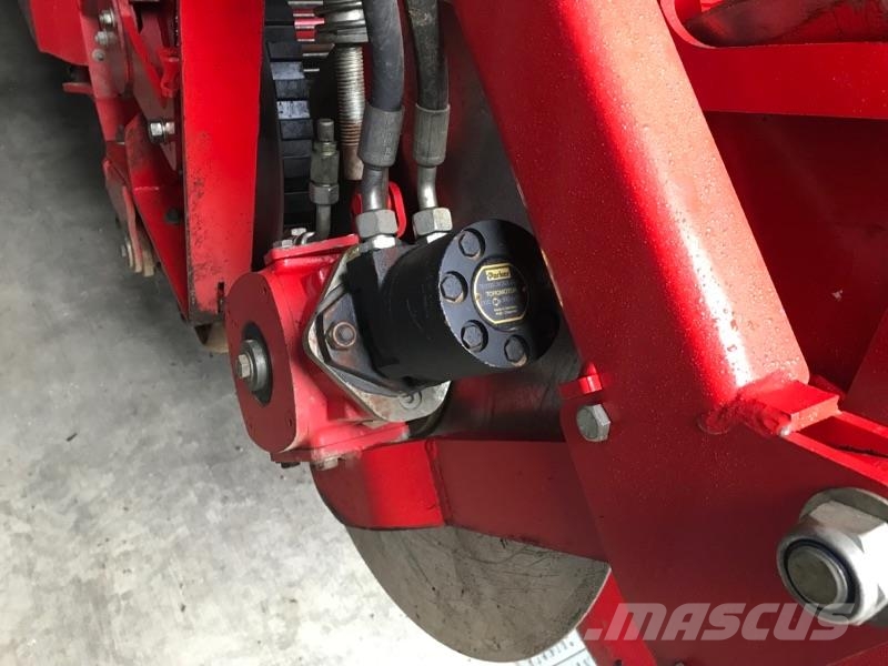 Grimme Evo290 Μηχανή εξαγωγής και συλλογής βολβών