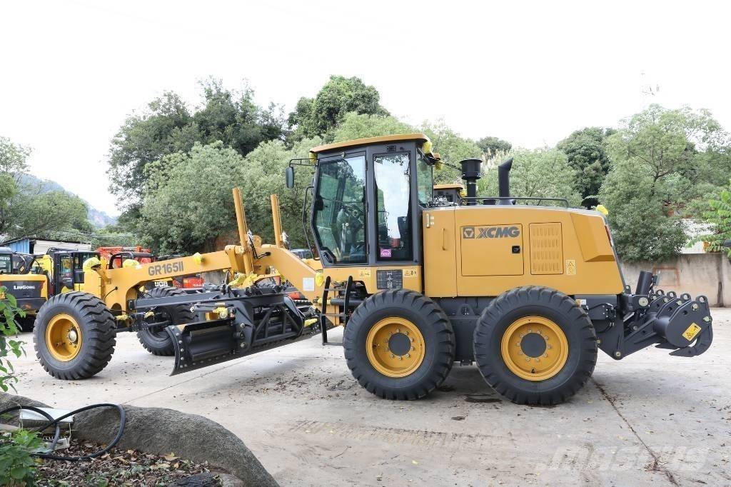 XCMG GR 165 Грейдери