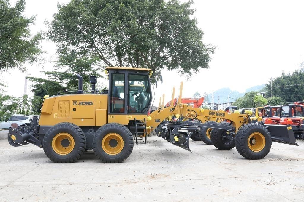XCMG GR 165 Грейдери