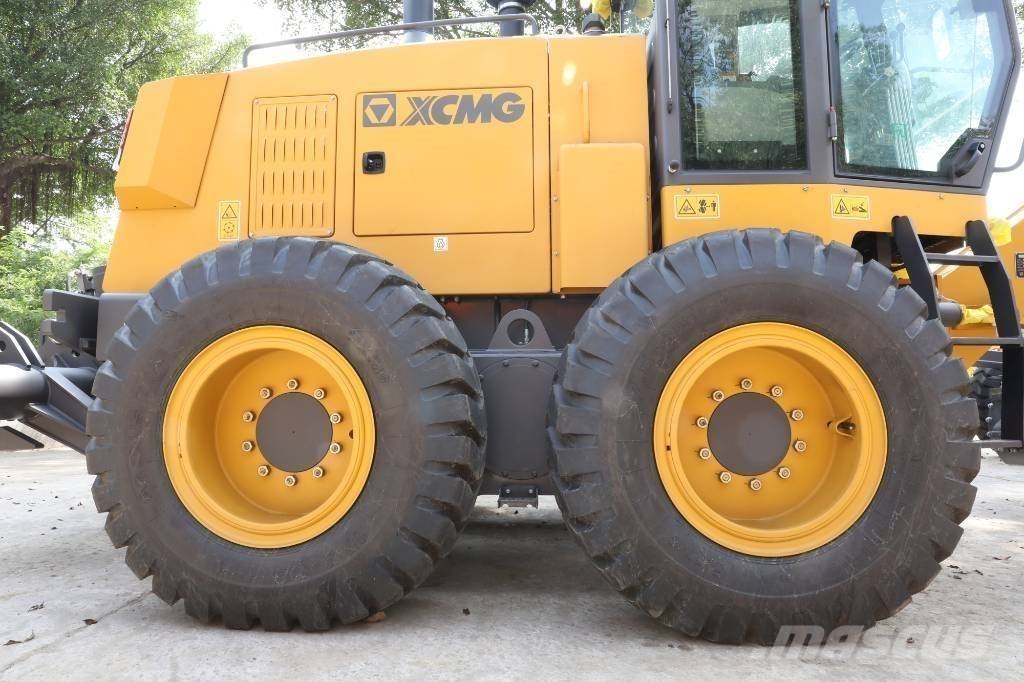 XCMG GR 165 Грейдери