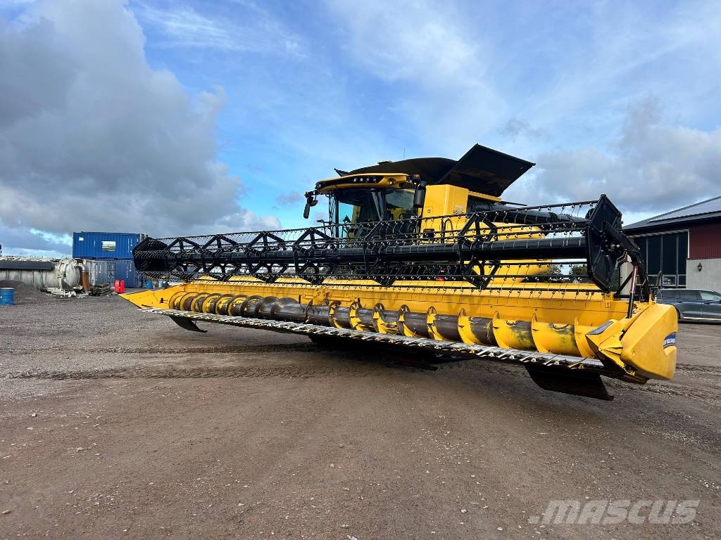 New Holland CR 10.90 Teraviljakombainid