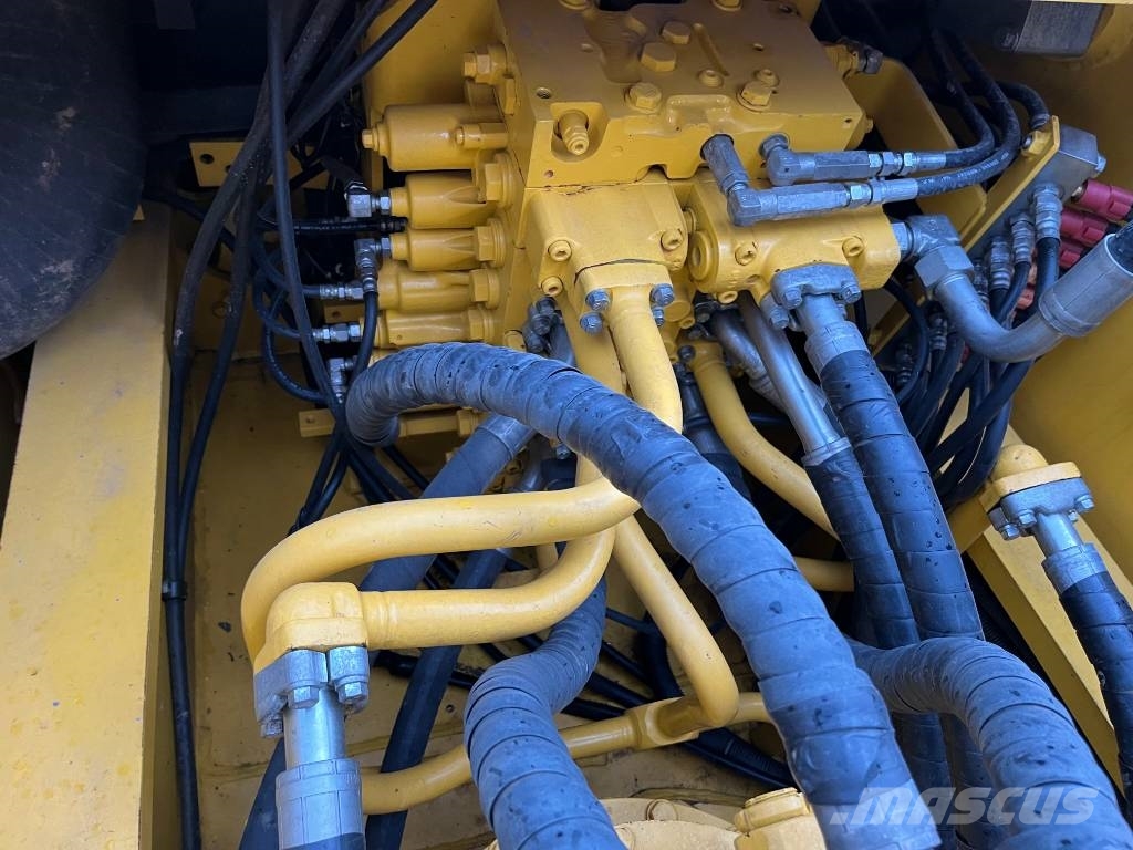 Komatsu PC350-7 Escavadeiras de esteiras