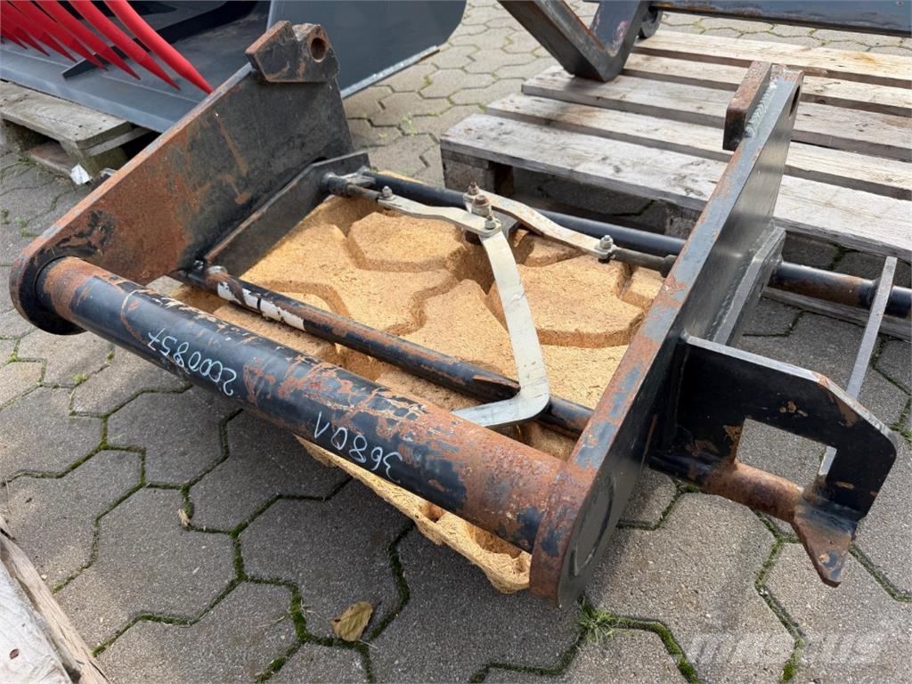 Bobcat Adapter auf Euro Agriculture - Others