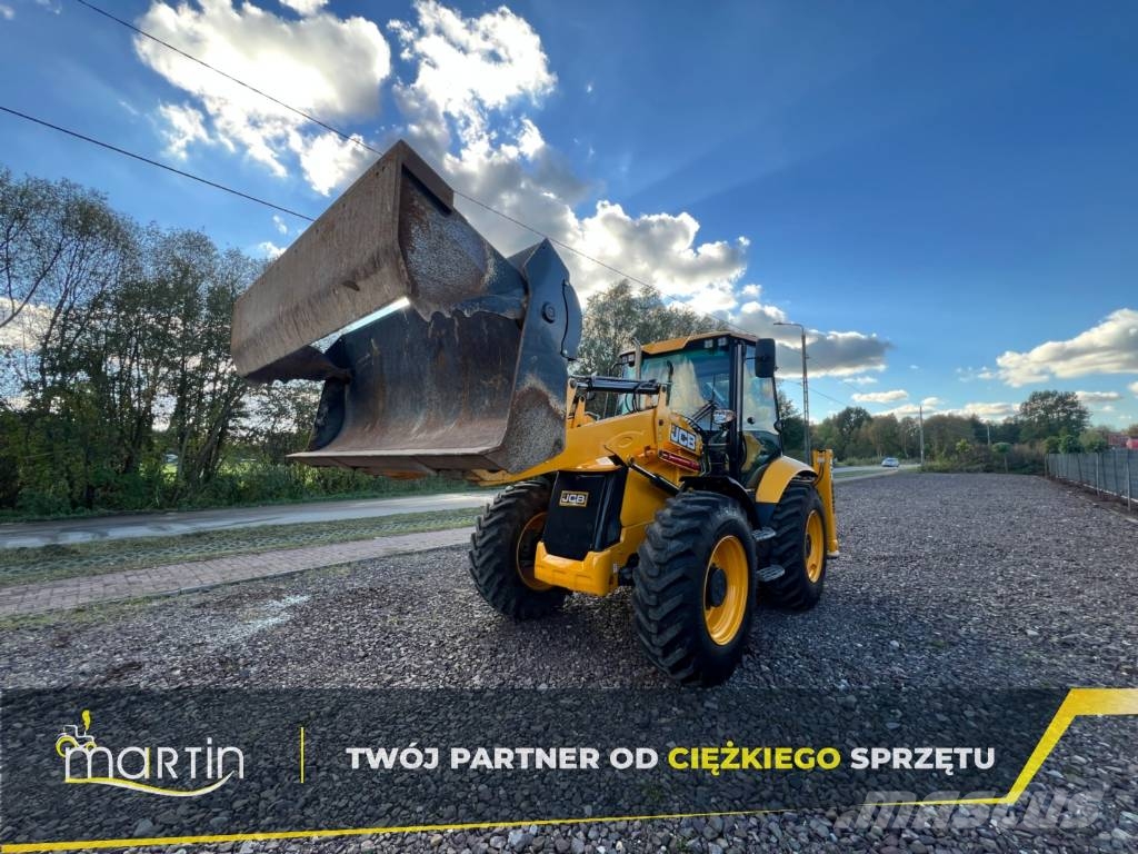 JCB 4 CX Pro لوادر ذات جرافات عكسية