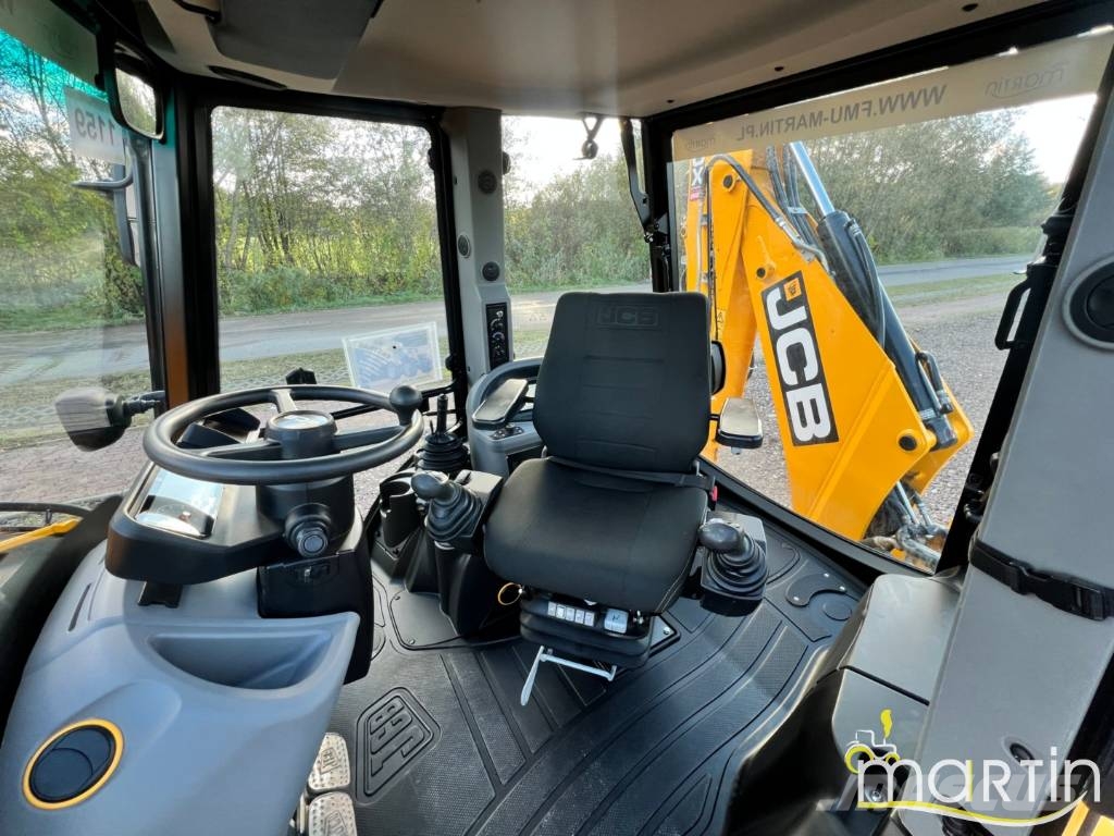 JCB 4 CX Pro لوادر ذات جرافات عكسية