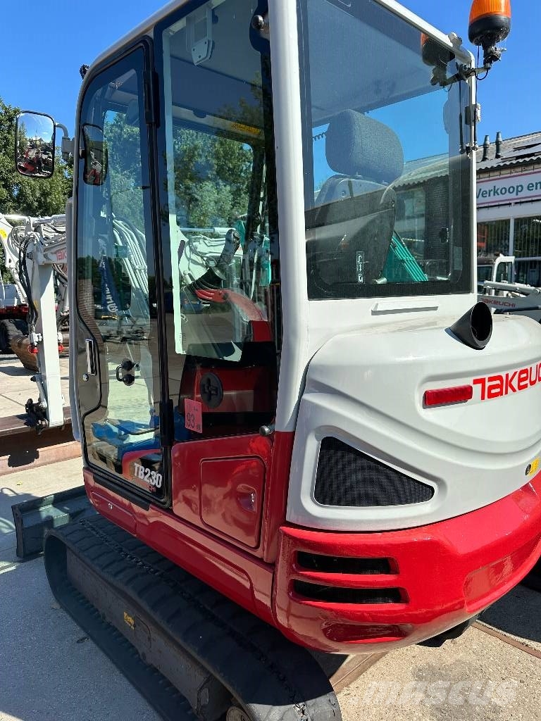 Takeuchi TB 230 Miniexcavadoras
