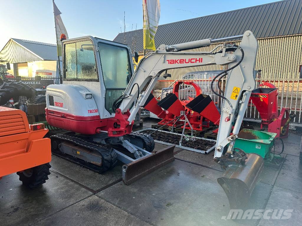 Takeuchi TB 230 Miniexcavadoras