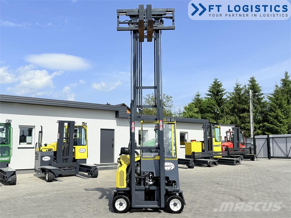 Combilift CB3000 / GAS / DUPLEX 4000MM / FORK-POSITIONER / S شاحنة المناولة رباعية الاتجاهات